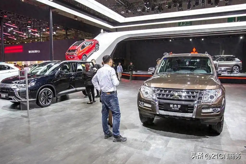 中年男人的“一代神车”消失了(帕杰罗:硬派越野的“精神图腾”) 中年男人的“一代神车”消失了(帕杰罗:硬派越野的“精神图腾”)