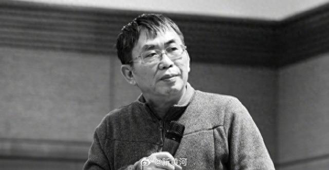 “棋圣”聂卫平病逝，家属发讣告：去年3月曾突发脑梗昏迷	，苏醒后积极康复，昨天于医院突发疾病抢救无效离世，柯洁发文悼念