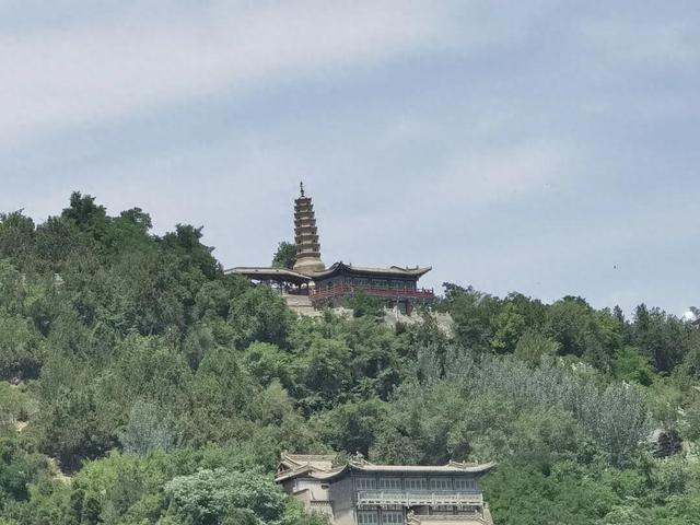 天翻地覆慨而慷，兰州白塔山的前世今生