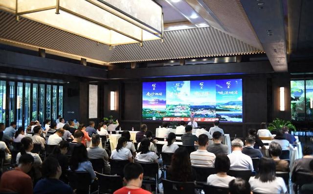 云山叠翠映城韵：周建平解读“羊城八景”与广州精神