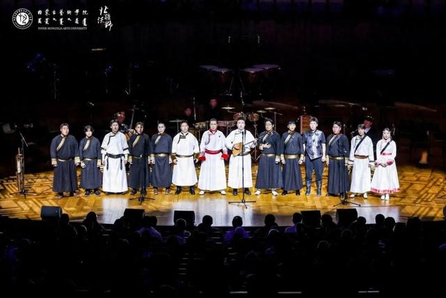 就在今晚！！“逐梦青春”安达班主题音乐会来达茂啦～