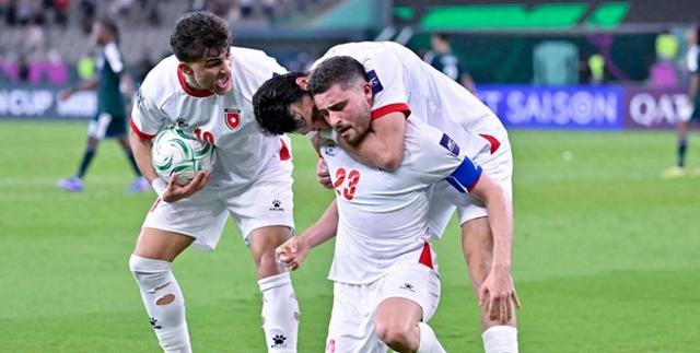 2-3！亚洲杯一夜变天：沙特遭逆转，越南2-1	，中国队出线形势骤变