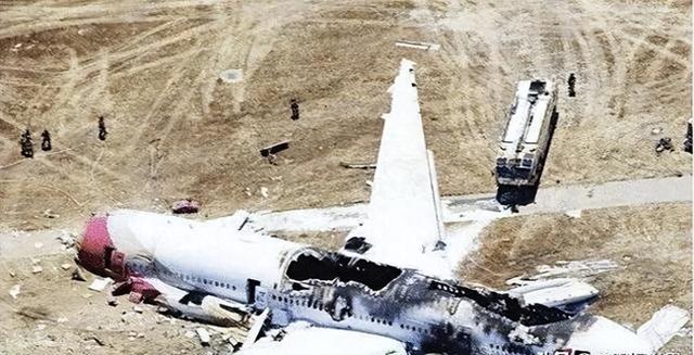 为何发生空难时，航空公司宁可赔掉几十亿，也不许乘客跳伞逃生？