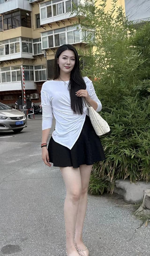 她这种颜值和身材，满分100分的话，你最多能打多少分