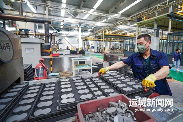 东睦磁电：“智”力全开 “磁”力升级