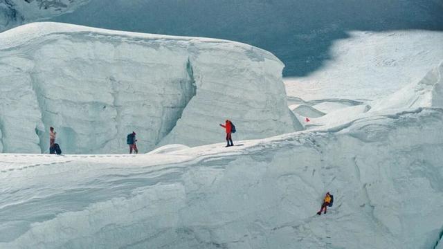 这是一场带冰镐的预售！41年，14座，8000米极高峰，全景式记录