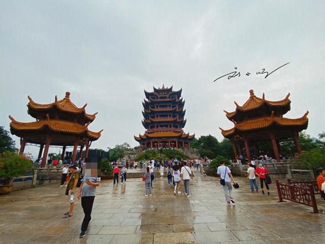 武汉最著名地标：已有1800多年历史，游客疑惑：为什么还有电梯？