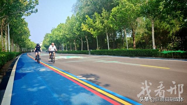 邢台市广大爱好者畅享骑行运动，共建“自行车之城”氛围浓厚