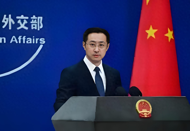 中方给美国立下一个规矩，态度之强硬前所未有，释放的信号不一般