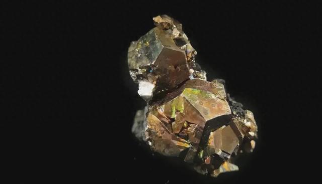 这个村子火了！有人驱车两个小时，只为体验“当矿工的快乐”