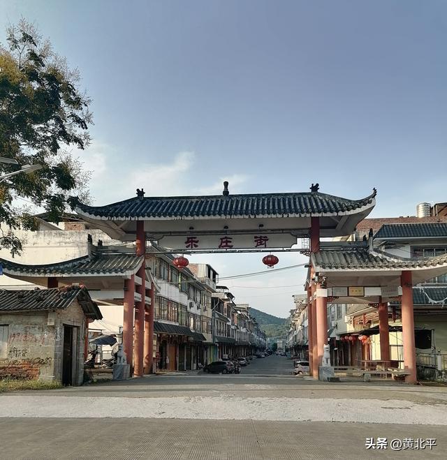 广西南宁市隆安县乐庄街内有炮楼，为何不列入文保单位？