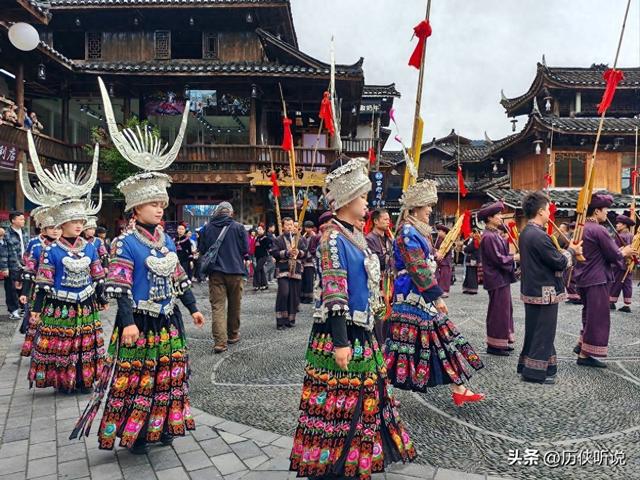 全国游客“攻占”贵州，贵州已完全失守！从避暑天堂沦为人山人海