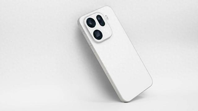 OPPO Find X9 Pro霜白：绒砂工艺藏细节，简约机身显高级