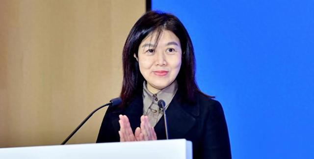 违反生活纪律，四川一市政协原副主席被双开！她曾任成都市副市长