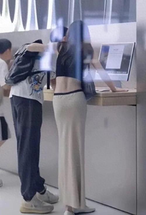 静静看着别人被温柔以待，内心涌起波澜	，我也渴望那份美好