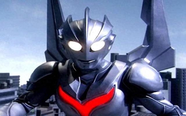 奥特曼和银河奥特曼（同样打败了黑暗扎基）