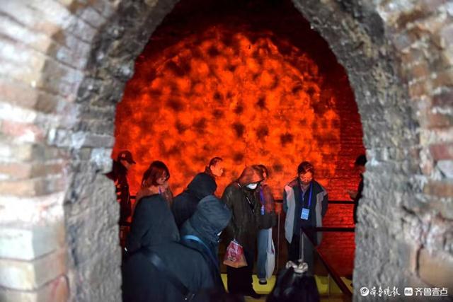 颜神古镇“醉”游人