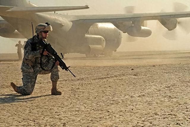 俄轰炸机部署北极覆盖美全境，美军又卷入政变，美担心危机难终止