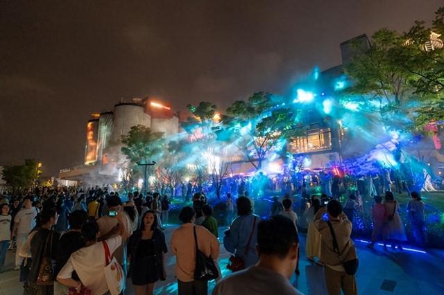 还没看光影秀？国庆假期别再错过！这份徐汇滨江打卡攻略请收好→