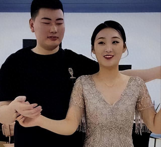 朱小伟做梦也没有想到，离婚四年后	，前妻陈亚男还是不愿放过自己