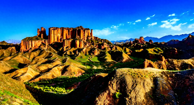 张掖揽胜何处去？众人皆曰冰沟行