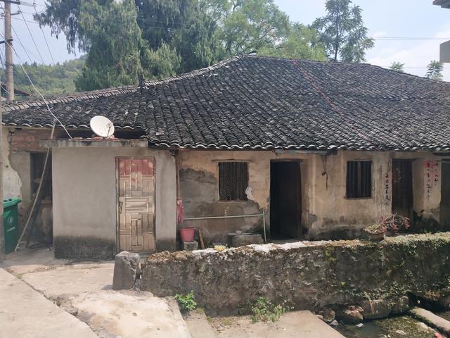 走近广西全州县文桥镇谏禄古村凌云桥！