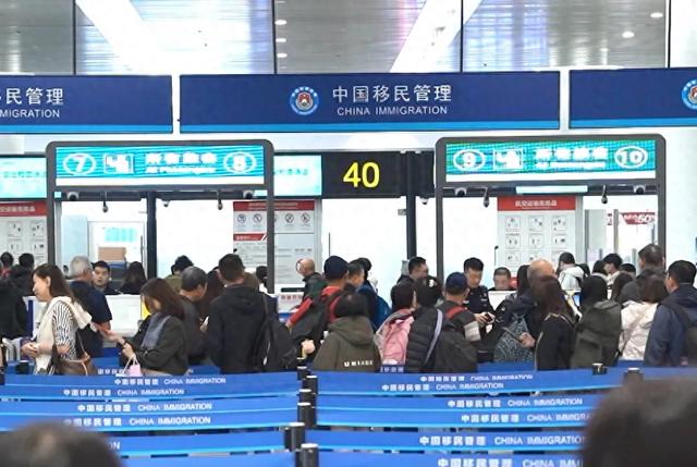 重庆成外籍入境热门目的地!到重庆玩什么?速戳→