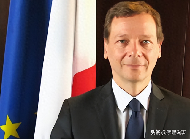 突然转向，法国罕见对日本发出严厉警告，这是在“站队”中国？