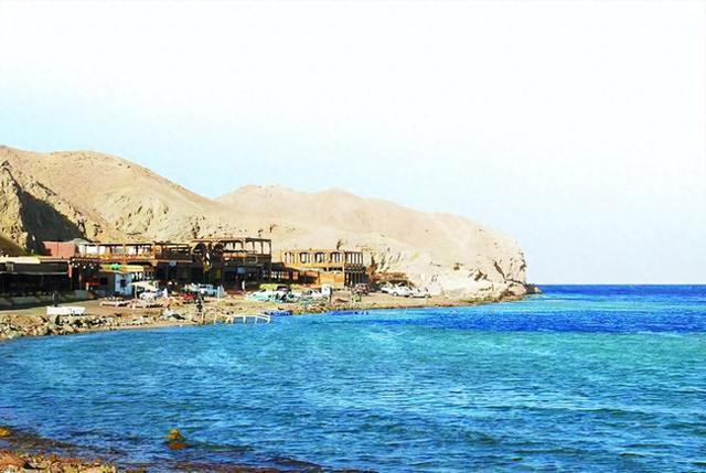 埃及“蓝洞”“小心进入”