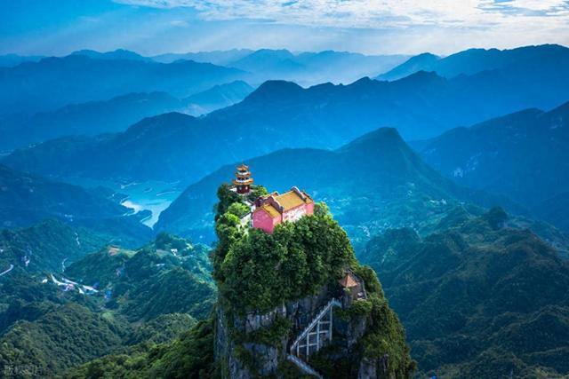 西安没想到，武汉没想到，现在宜昌怎么突然这么火起来了！