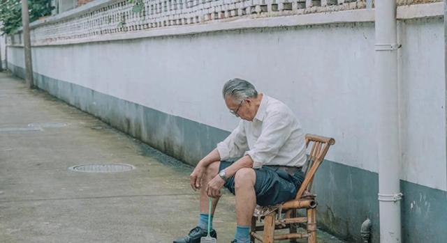 男人过了60岁，还需要女人吗？我用离异11年的单身生活告诉你答案