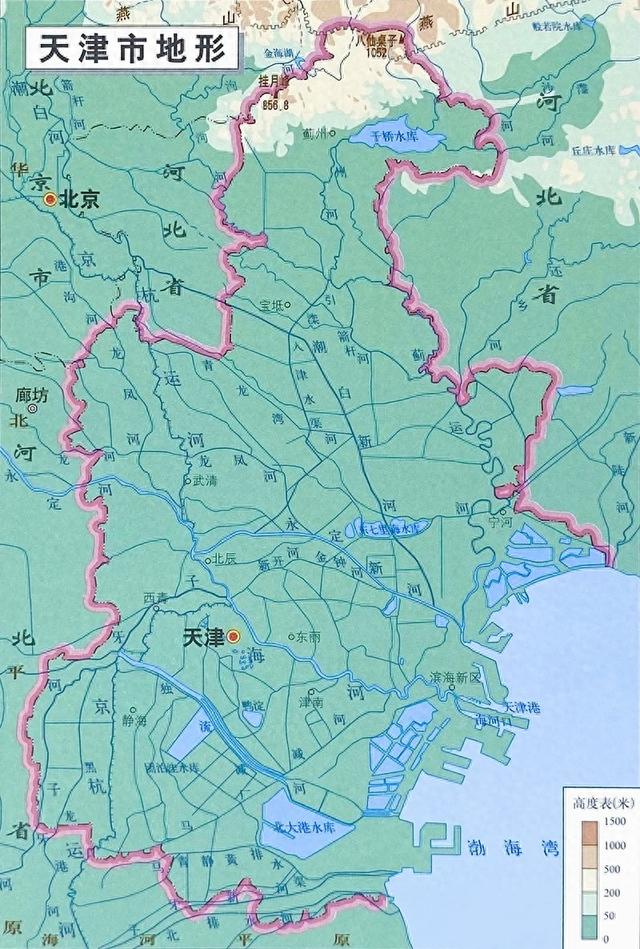 天津不仅有海河，还能看海，滨海新区的海景和海鲜不错