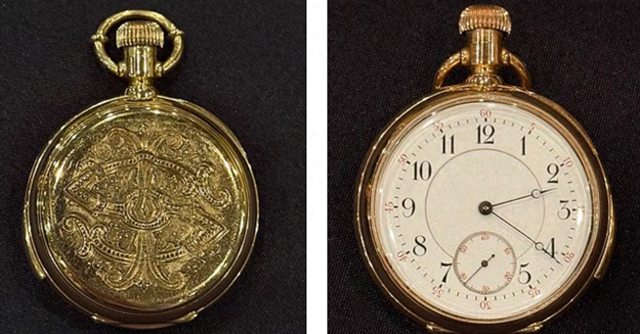 停在泰坦尼克号沉没时刻的金怀表：百万英镑背后的爱情传奇