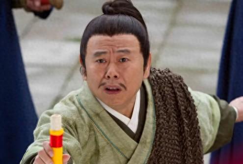 全家移民真相大白2年，享正师级待遇的潘长江，已走上另一条大道