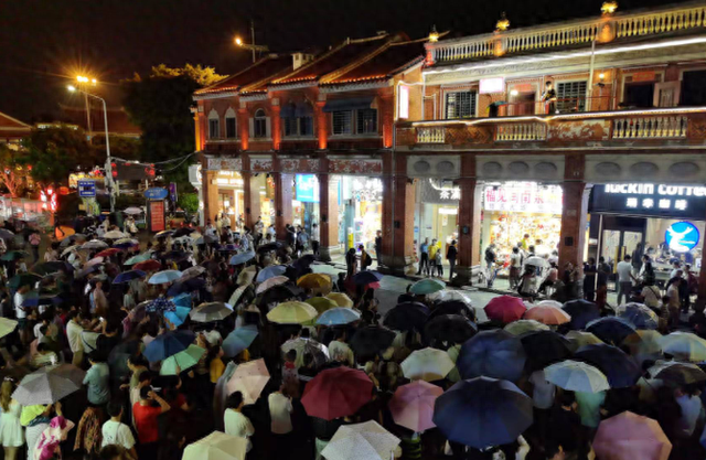 一线观察：让八闽“空中客厅”点亮消费新图景