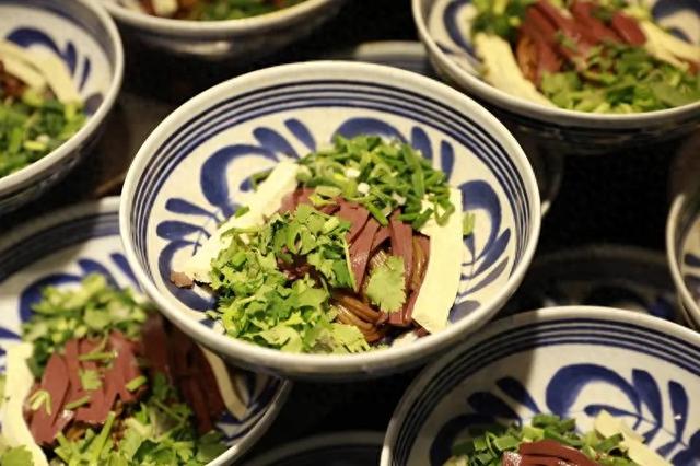 “美食+文旅”成为西安旅游新亮点！