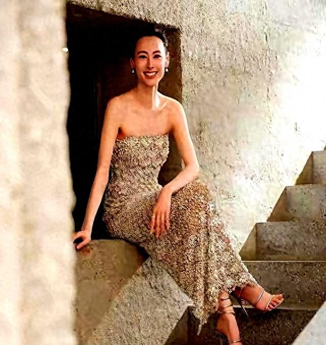 感谢李泽楷不娶之恩！37岁的她爱上导演，定居北京生活低调又幸福