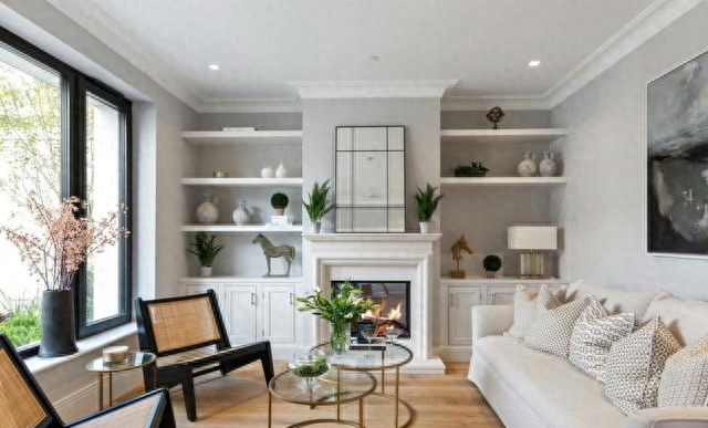 买了房子要装修，楼下有产后抑郁的女邻居不同意，怎么办？