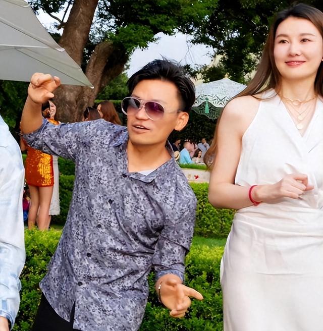 送走马蓉又迎来冯清，倒霉的王宝强，终究还是逃不过“女人坑”