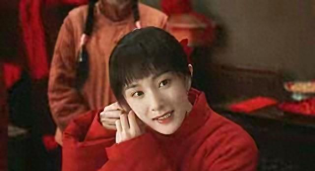 咱们工人有力量的歌词完整版（天看足迹预告破防）