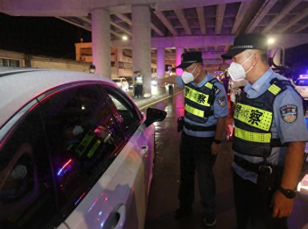 国庆节刚过又一内鬼泄密被揪！惊动央视，给所有国企领导提了个醒