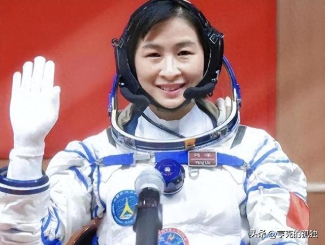 女宇航员在太空如何满足生活需求？隐私如何保护？自有妙招