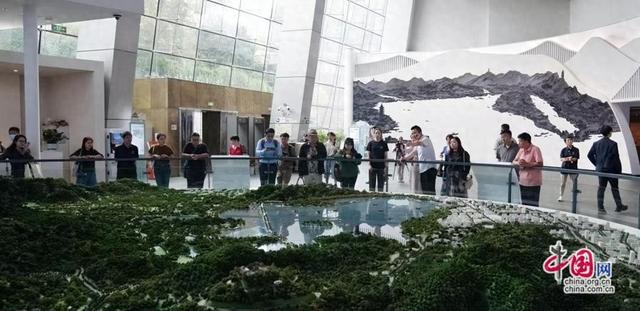 杭州：历史文脉与现代文明的共生图景