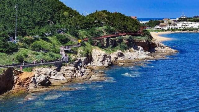 火炬八街至小石岛滨海木栈道建成开放，你打卡了吗？