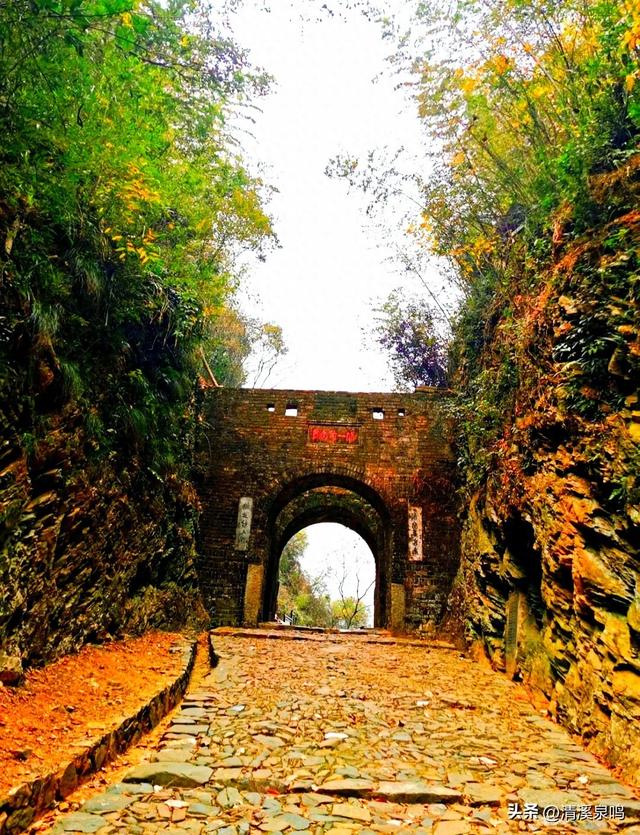 千年风雨中的文明通途——梅关古道