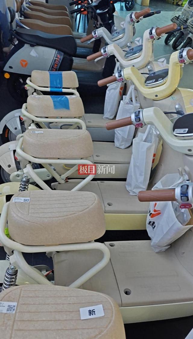 实探电动车门店：多款新国标车涨价数百，老国标车当二手车降价处理，有品牌称可以免费加儿童座椅