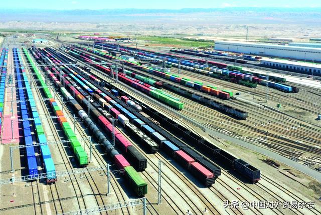 天山雪水源远流长 “千年驿站”合作无“疆”