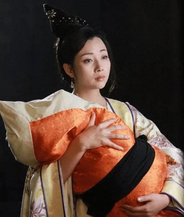 古代乳娘有多心酸？除了喂奶之外，还要为主人做一件难堪的事！