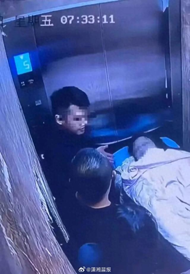 河北沧州：女子疑遭家暴去世，丈夫为当地检察院劳务派遣人员 女子家属：疑因致电丈夫第三者 不是家暴这么简单