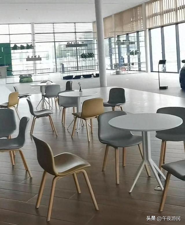 撑不住!北京最大宝马4S店闭店,曾年销3400台,新能源是罪魁祸首